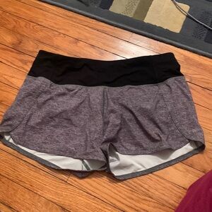 Grey and black waistband size 6 Lululemon